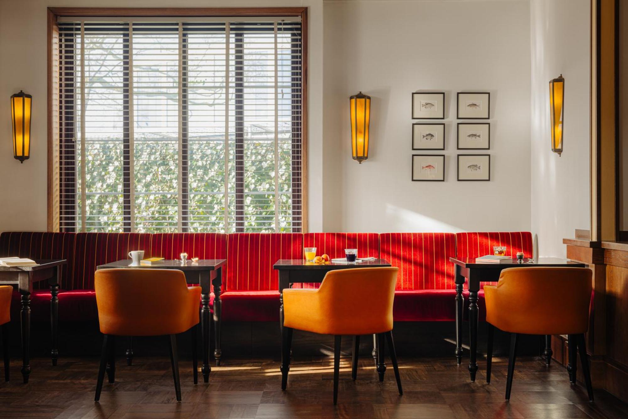Hotel Leonardo Oranje 4*