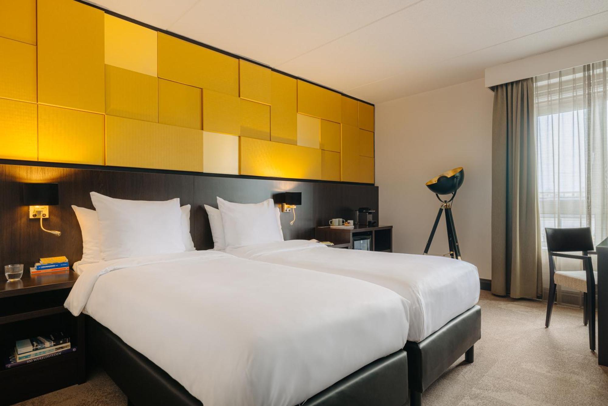 Hotel Oranje 4*